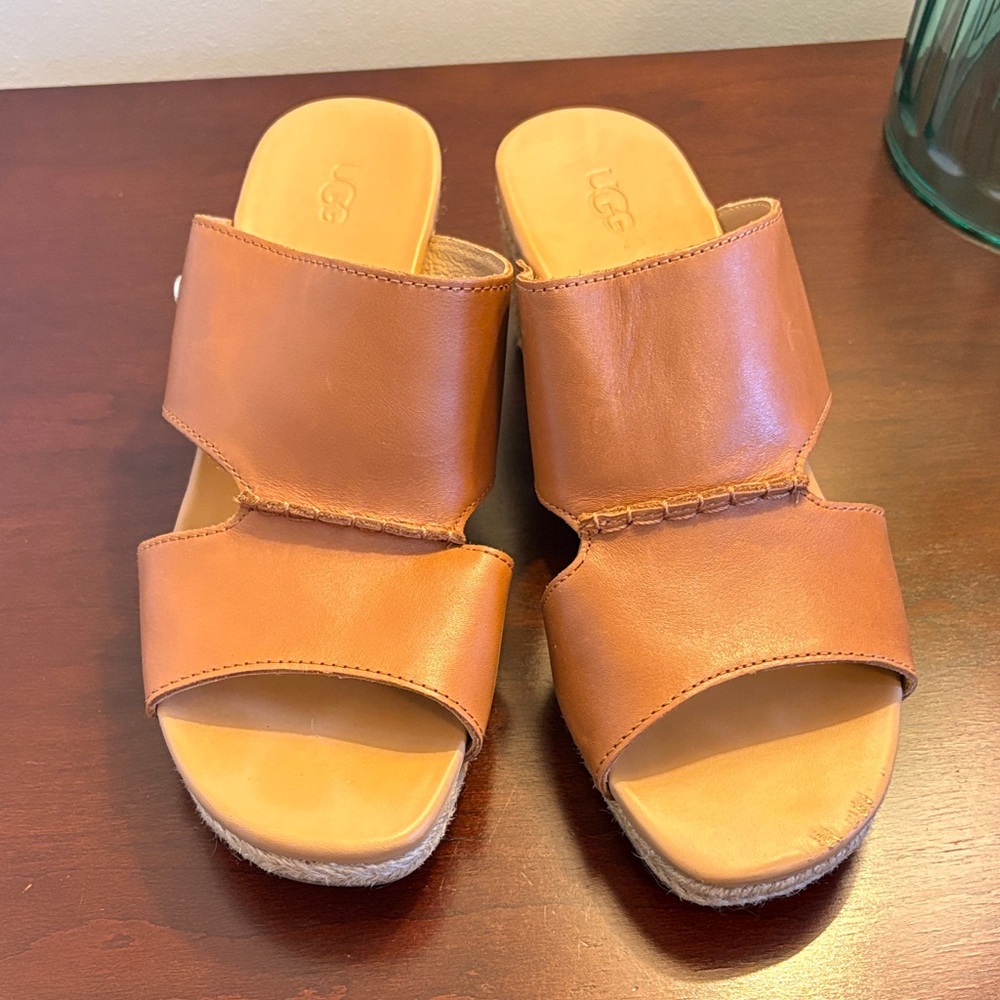 UGG Women's Brown Leather Mules